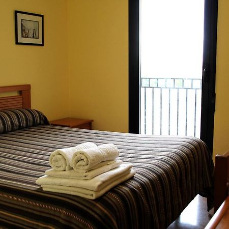 Hostal El Sequero Agoncillo エクステリア 写真